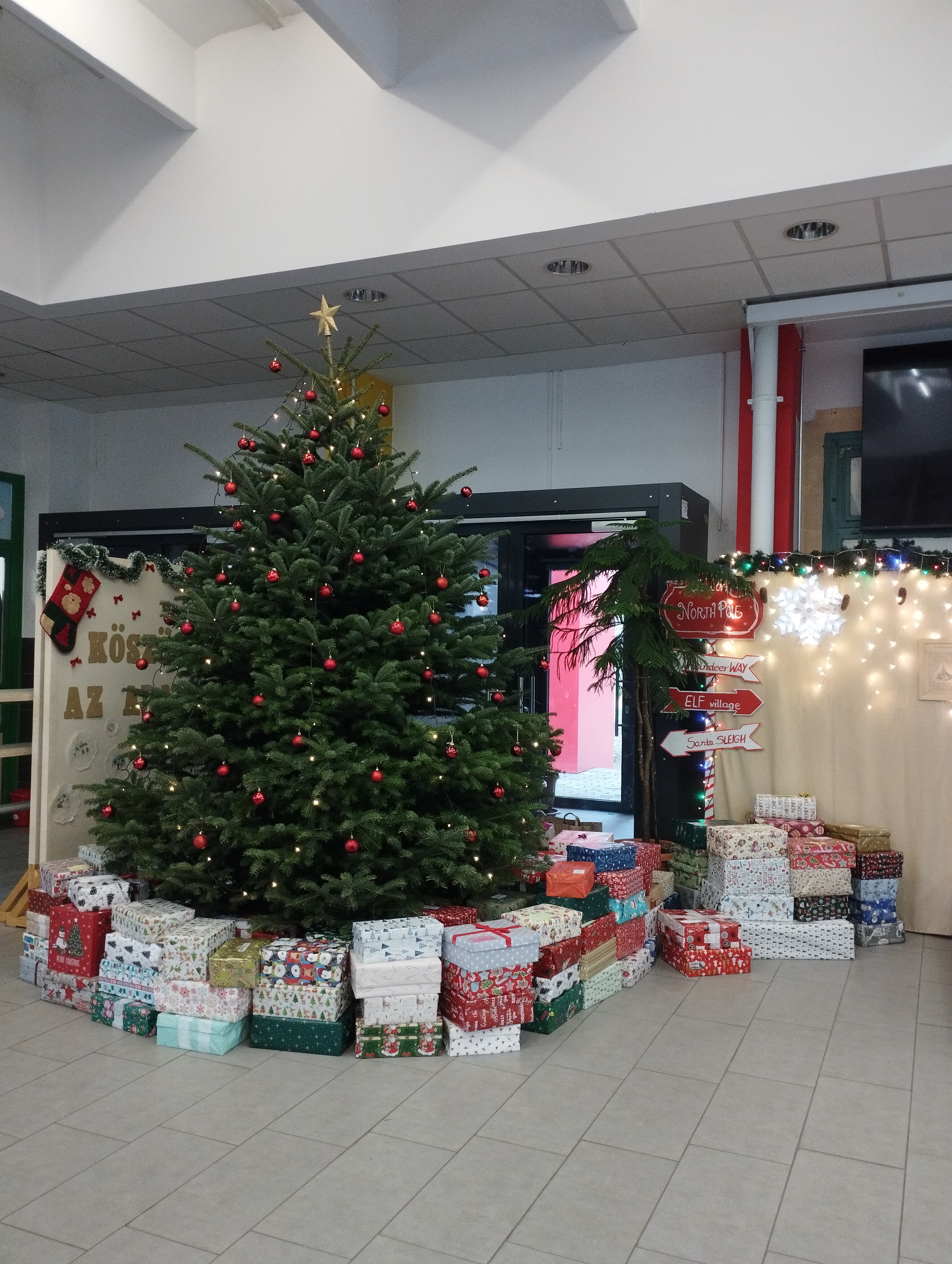 Ajándék cipősdobozban